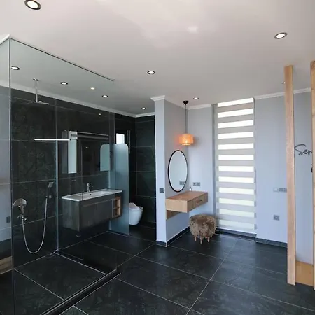 Mermaid. Doganin Icinde Size Ait Huzur Dolu, Modern Bir Ev. Villa Kaş